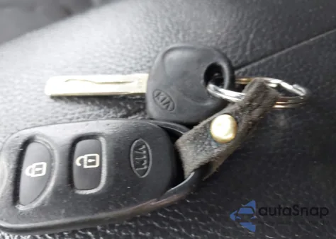 2013 Kia Sorento Lx from USA, damaged, VIN 5XYKT3A63DG401014